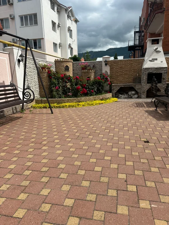 Квартира 3-комнатная квартира в центре — Геленджик