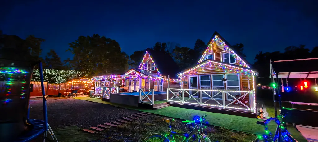 Домик с бассейном Арик