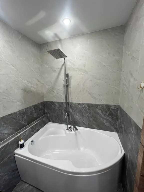 Квартира в новом доме, с новым ремонтом в центре Uryupinsk city