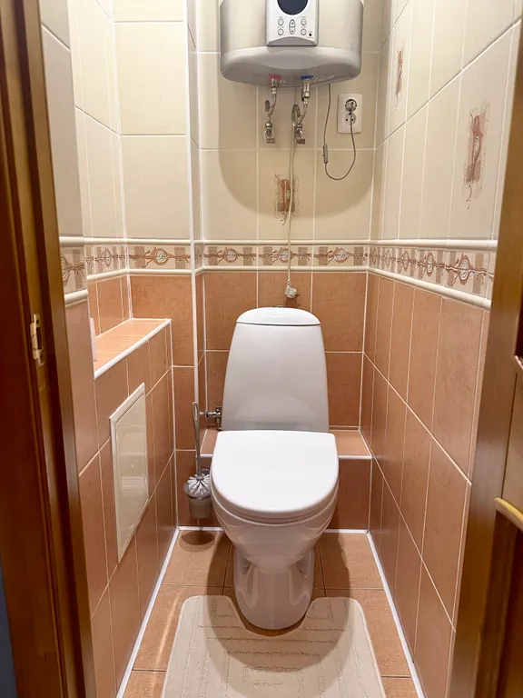 Светлая, уютная 2-комнатная квартира с отдельной детской комнатой