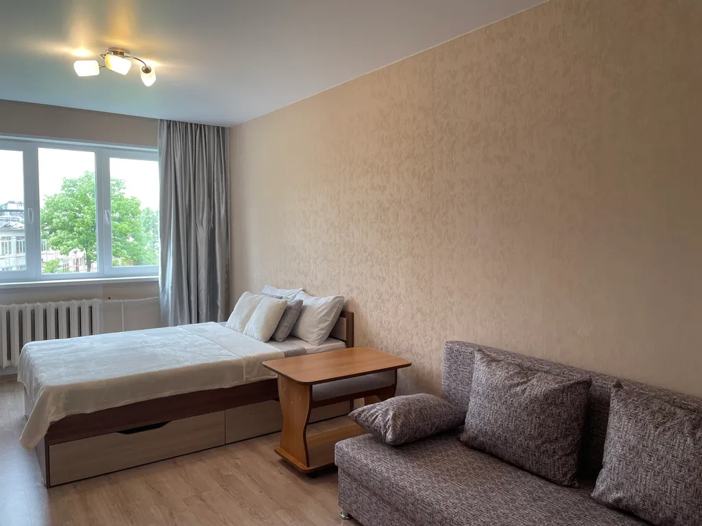 Студия-гостинка в Первомайском р-оне