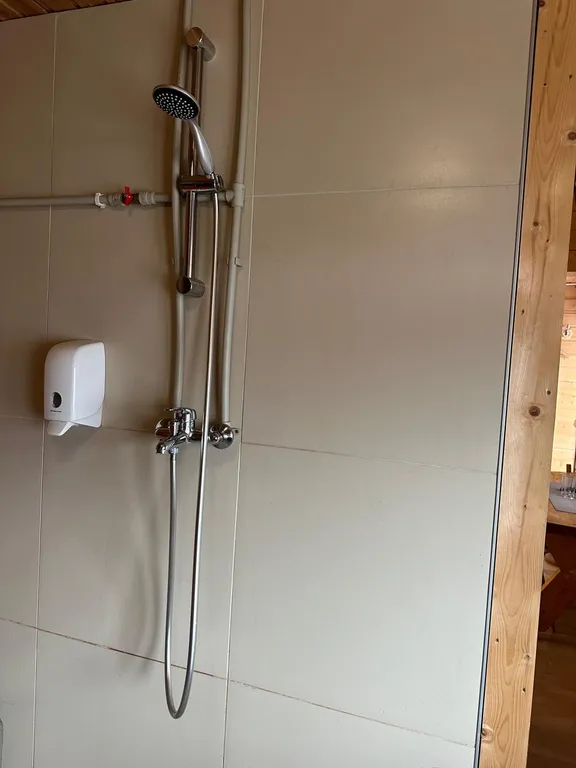 Коттедж Гостевой дом на берегу озера сандал — Сопоха