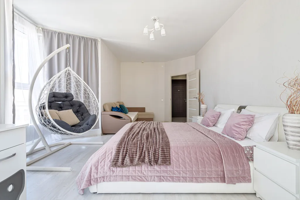 Квартира Красивая квартира с панорамными окнами и качелей — Краснодар