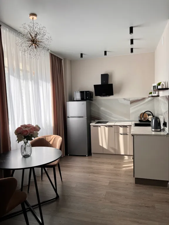 Стильные апартаменты с шикарным закатным видом