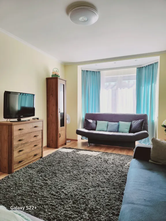 Светлая уютная квартира вблизи моря и озера