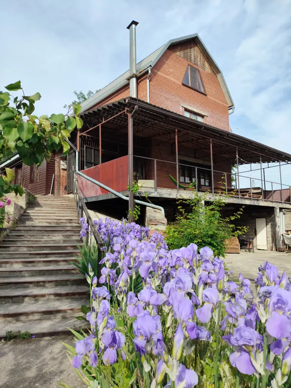 Коттедж Дом с балконом — аренда посуточно в Подкумок