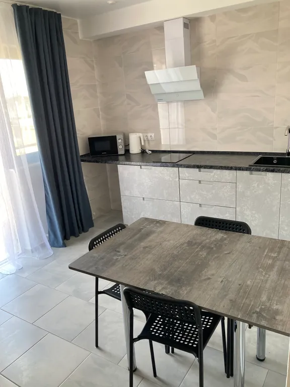 Пожить у моря