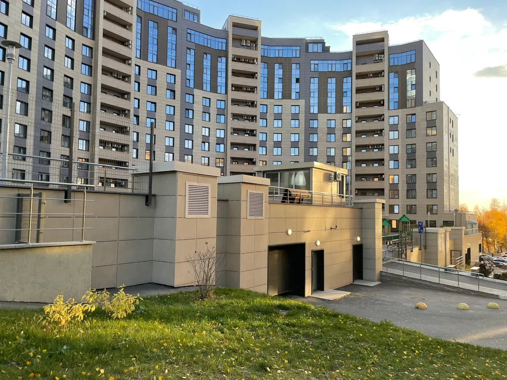 Бизнес-студия с видом на набережную