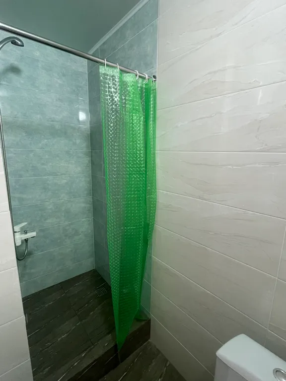 Студия напротив парка