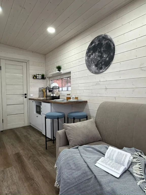 Уютный домик с парковкой