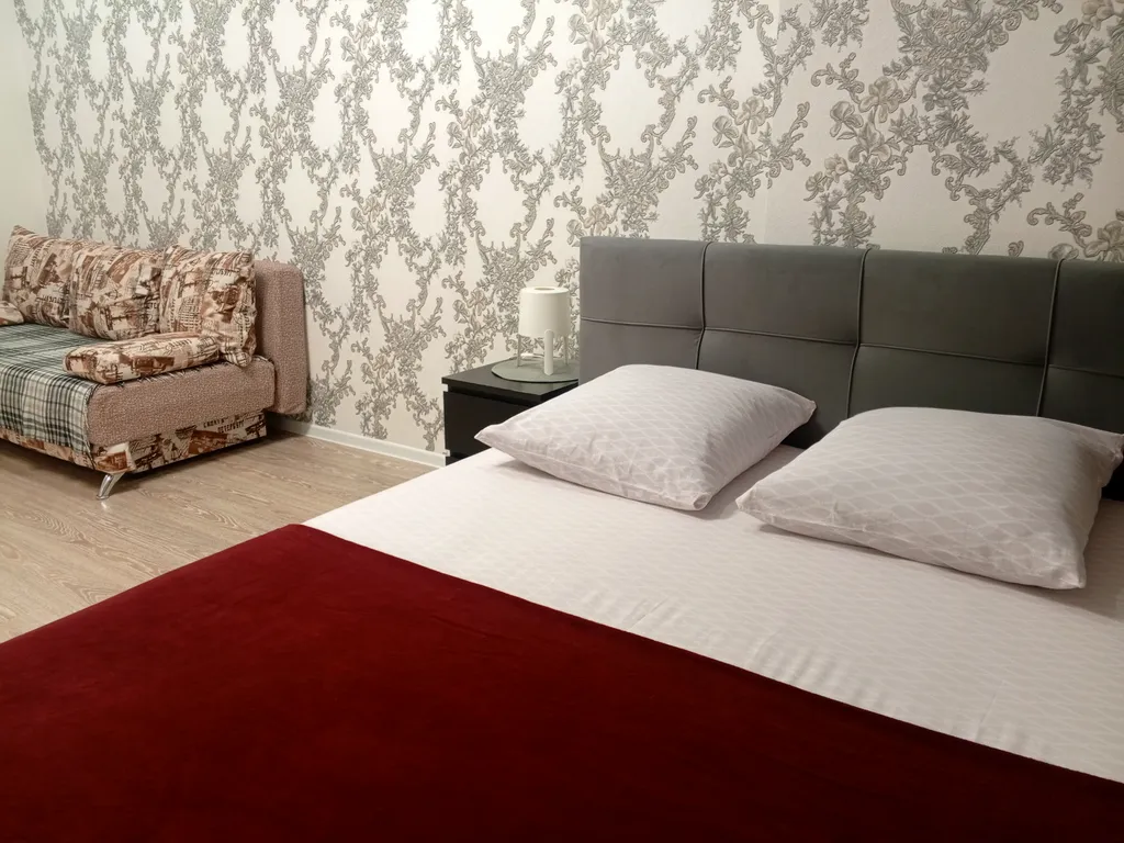 1 комнатная квартира рядом с набережной