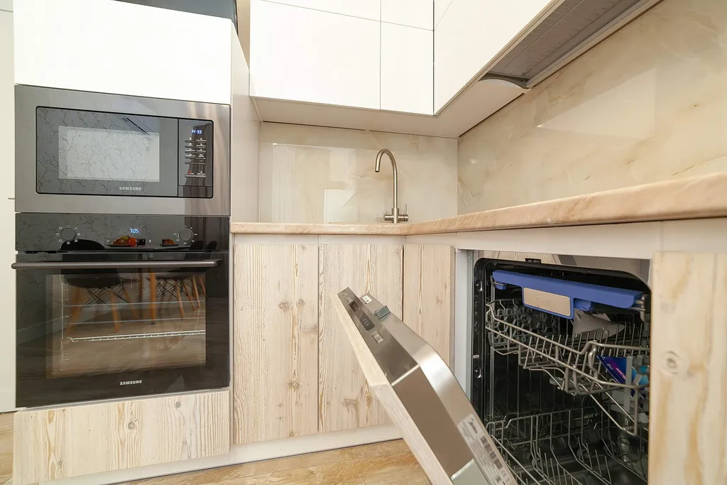 Квартира Уютная двухкомнатная квартира — Мирное