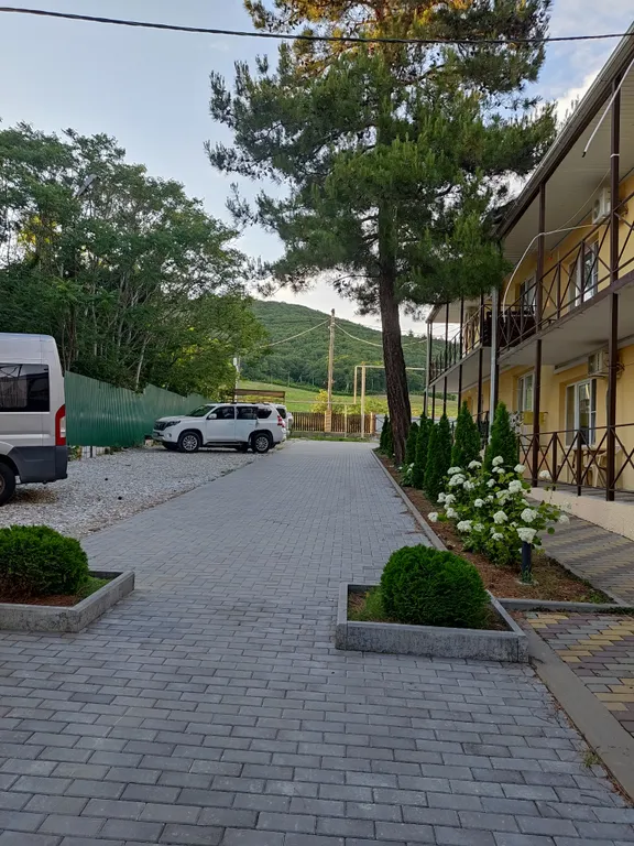 С видом на море Одри