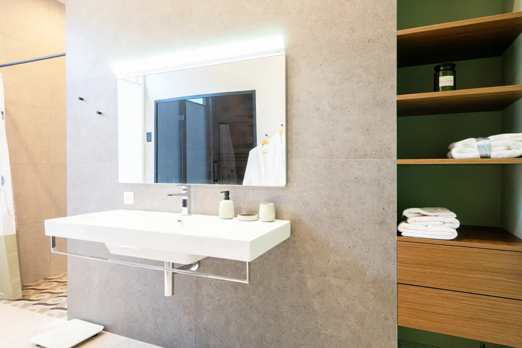 Дом с кедровой сауной и подогреваемым бассейном