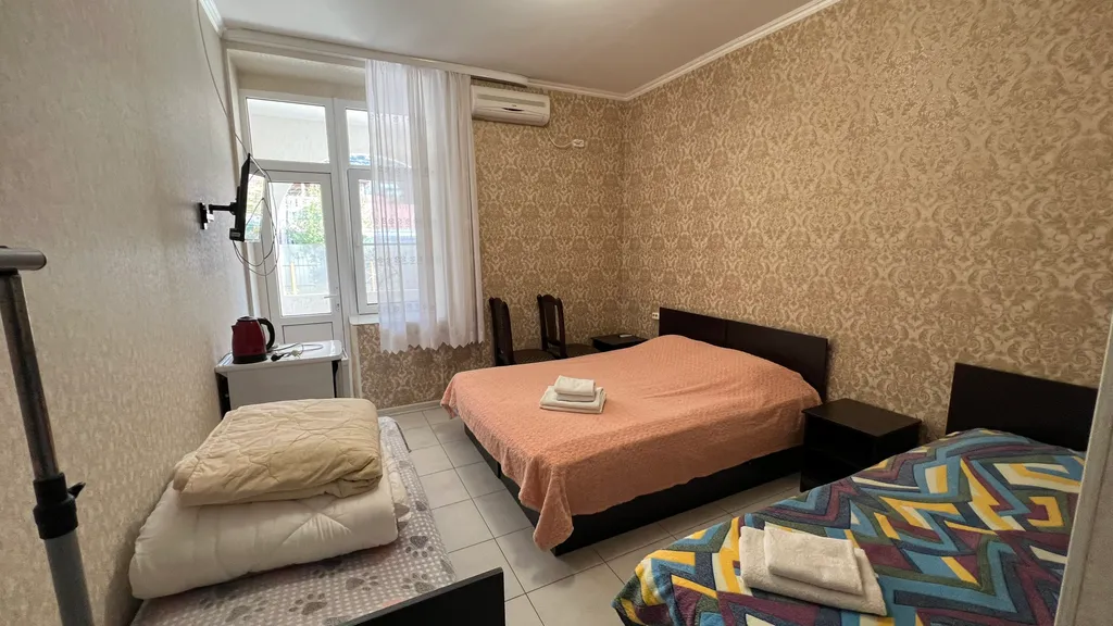 Квартира Квартира Четырёхместный номер с видом на горы — Гагра