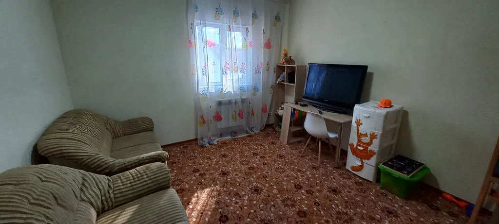 10-комнатный Дом