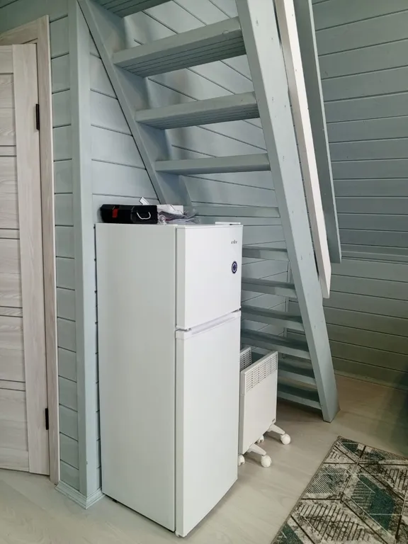 Новый дом на берегу реки