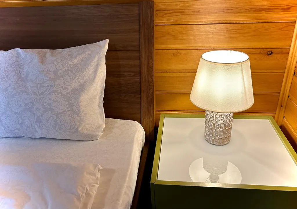 Коттедж с сауной на участке с хвойным лесом поблизости от Красноярска