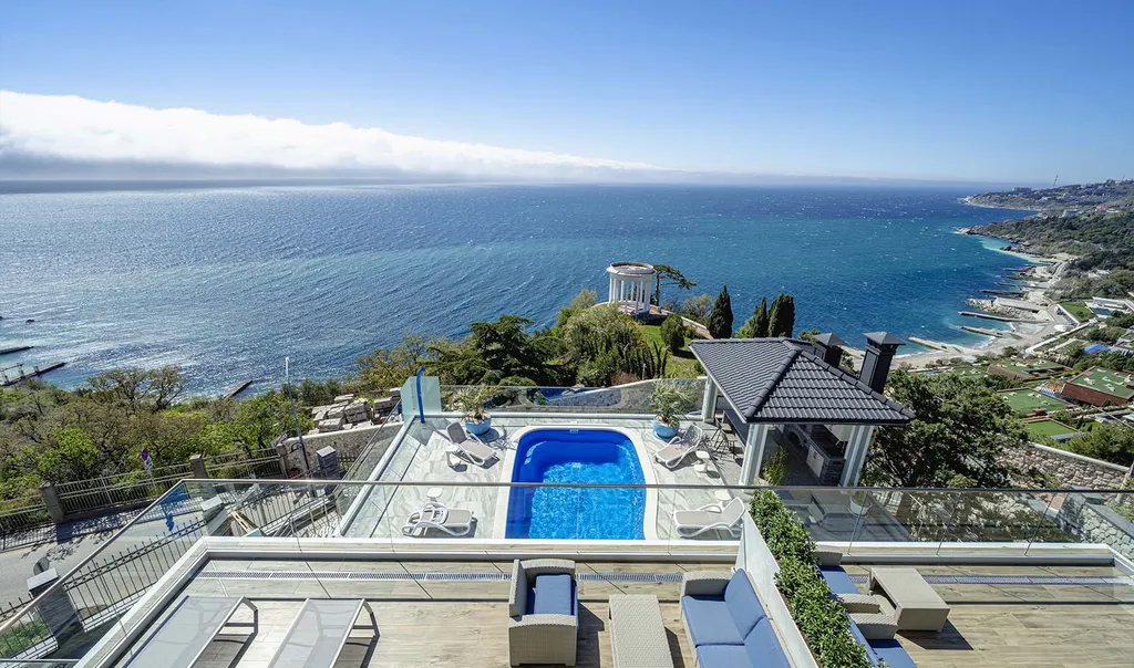 Люкс семейный с видом на море