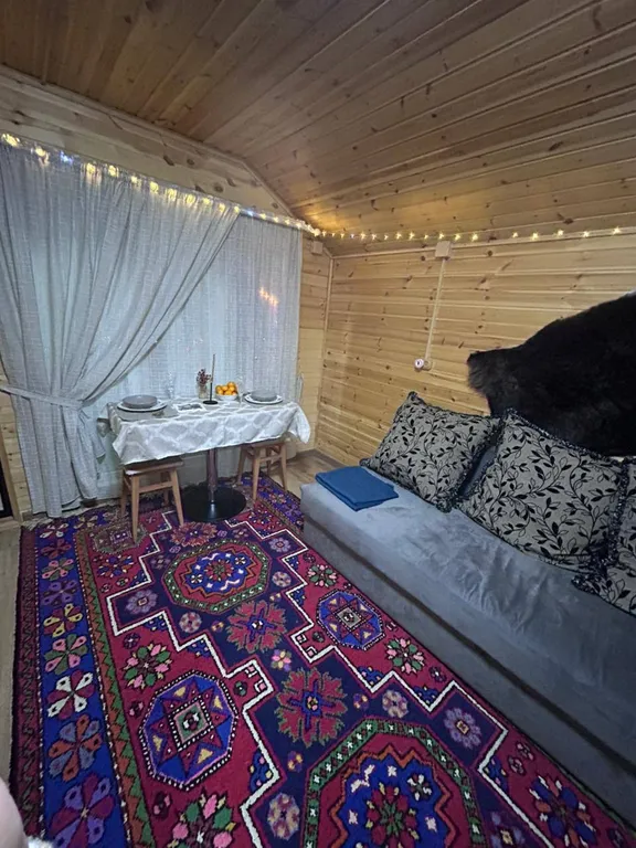 Домики у реки Теберда