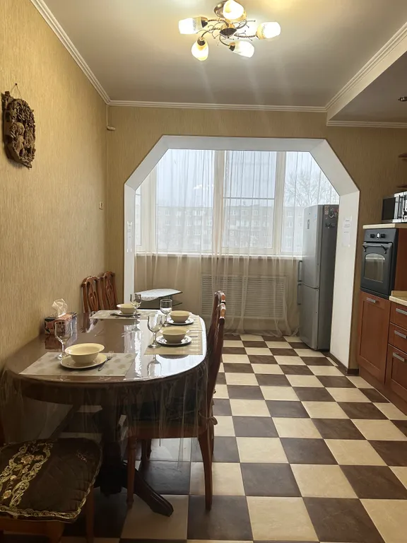 Уютная квартира с отличным месторасположением с видом на горы
