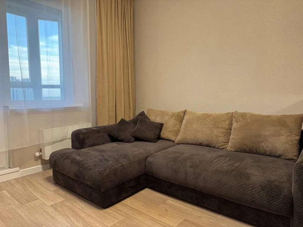 Новая однокомнатная квартира 1+ возле ТР "Аура"