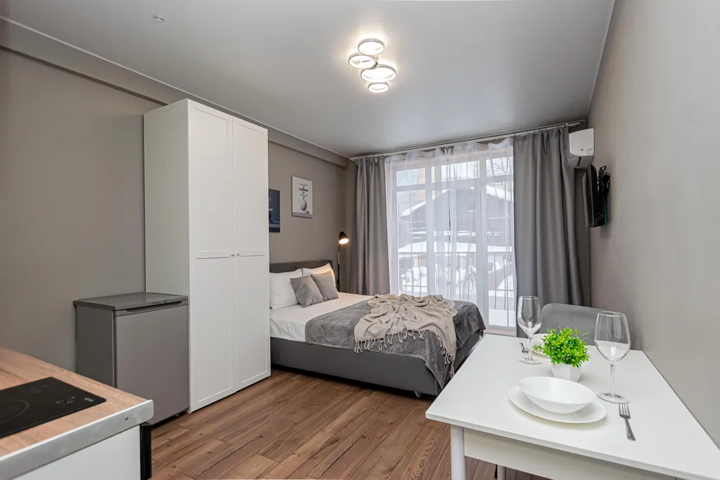 Уютная студия у цирка