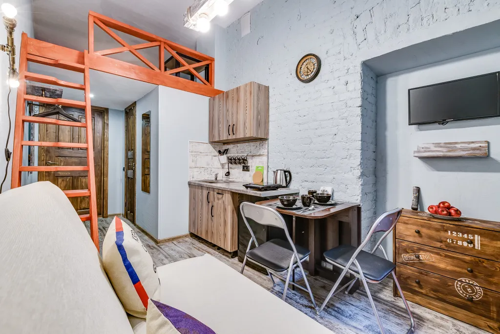 Квартира Квартира Уютная двухуровневая студия в центре города в 5 минутах от метро — Санкт-Петербург