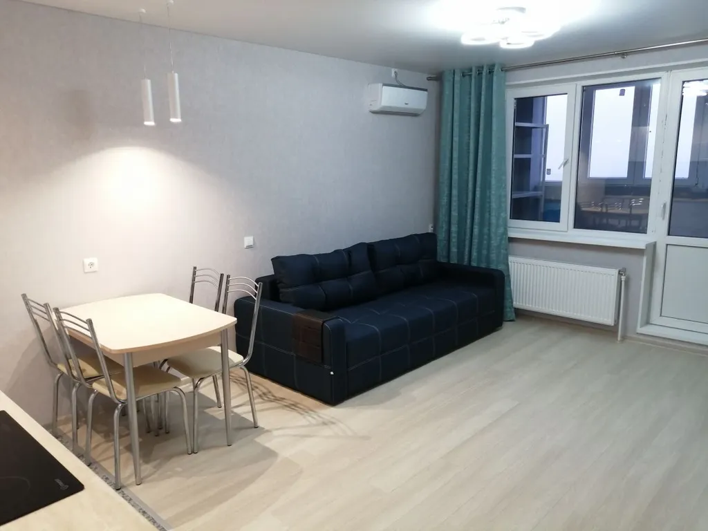 Квартира Hoвaя студия cо стильным ремонтом — аренда посуточно в Уфа