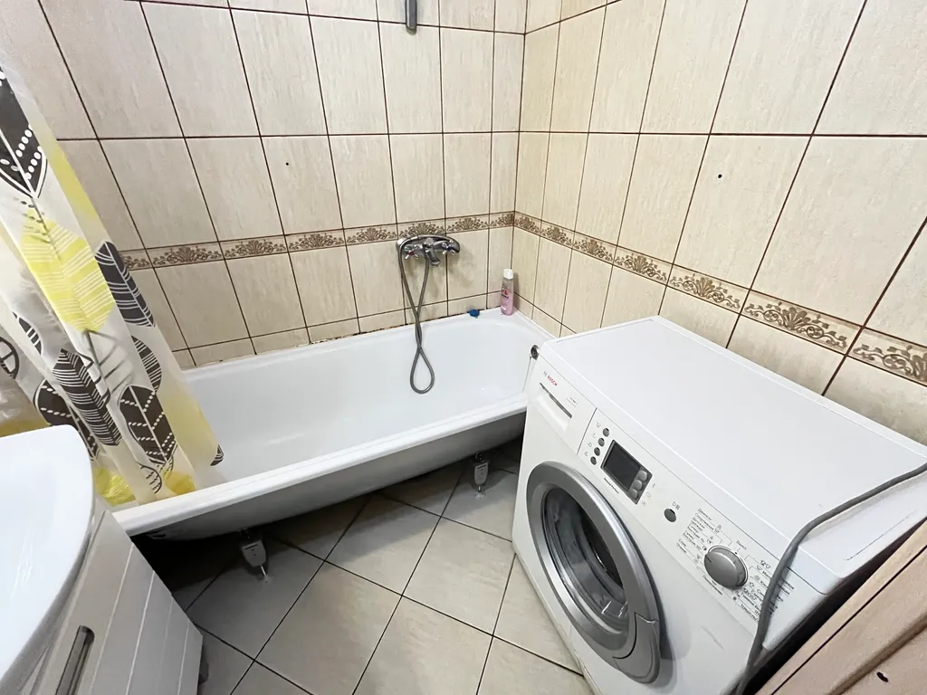 Двушка с евроремонтом рядом с кремлем