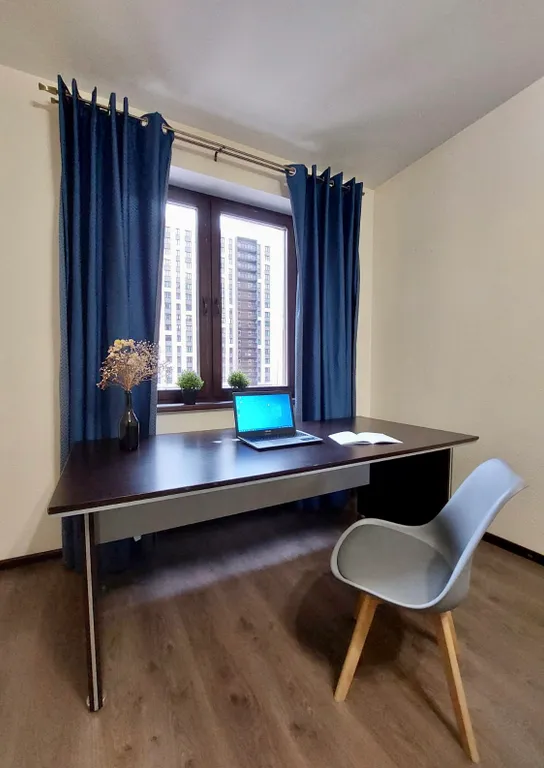 Трёхкомнатная квартира возле метро