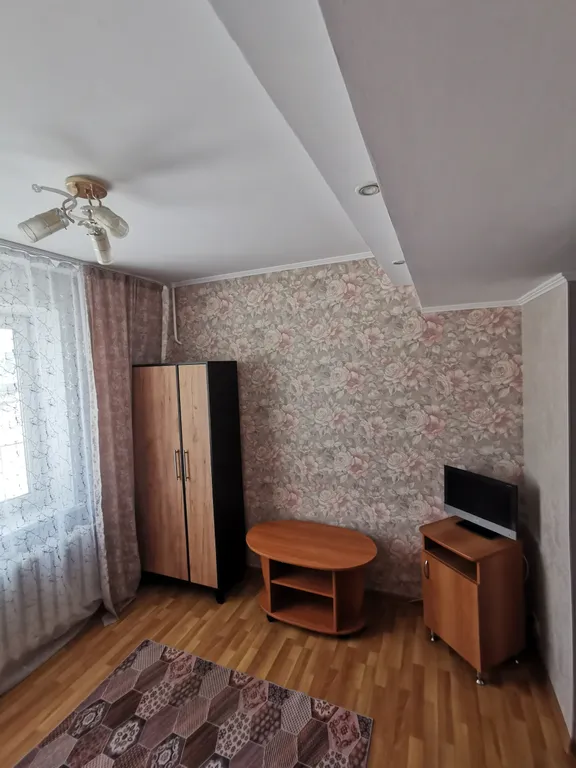 Миниатюрная квартира в районе центрального стадиона — аренда посуточно в Курган