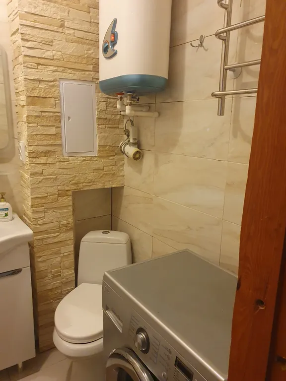 Уютная комната на море в тихом месте