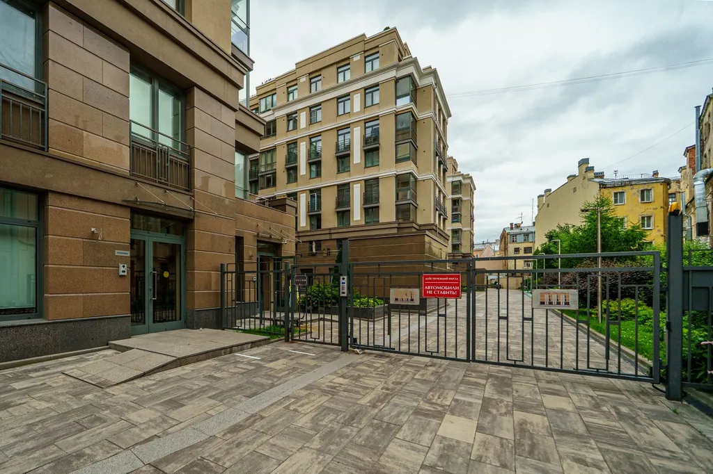 Квартира Квартира в доме бизнес класса в самом сердце города — Санкт-Петербург