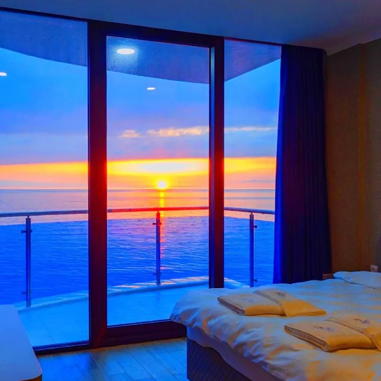 Апартаменты на 1-й линии