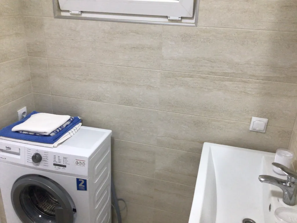 Квартира с балконом и видом на море