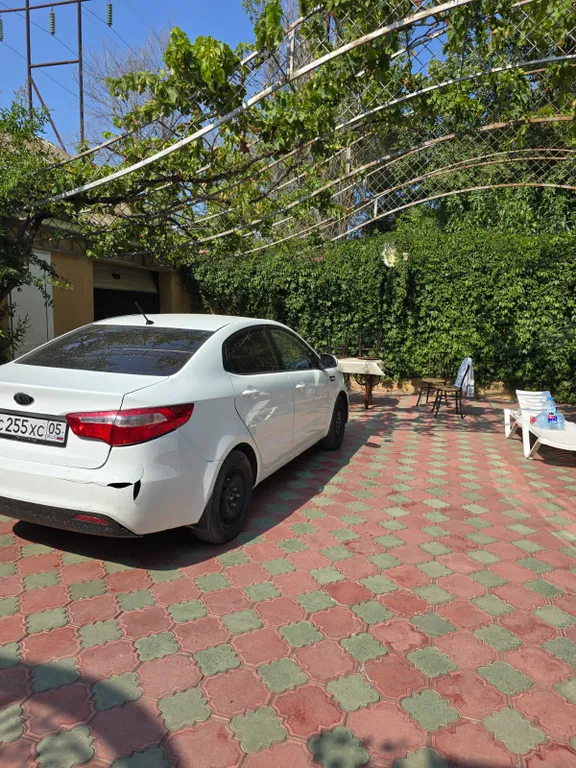 Дом с бассейном