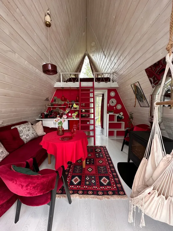 Коттедж Aframe домик рубин c ванной с видом на лес — Тосно