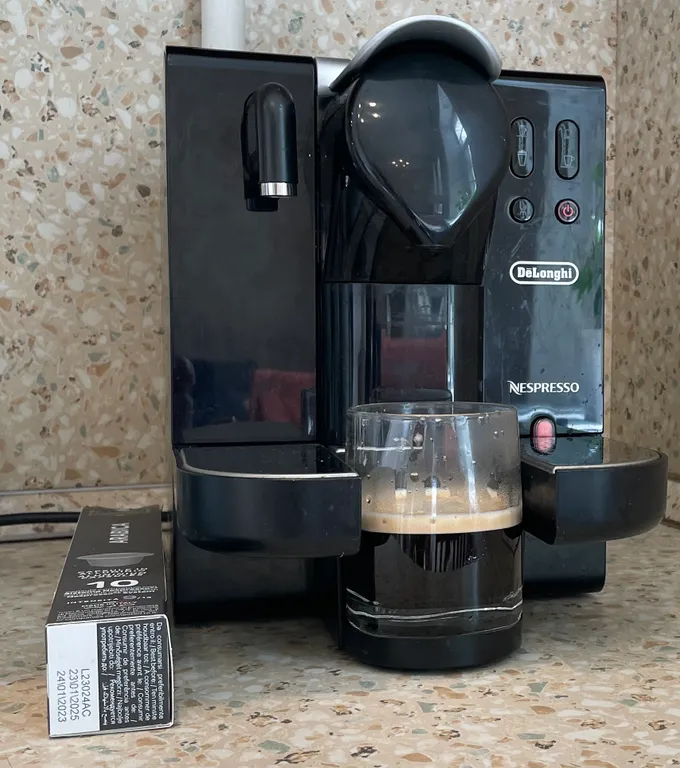 Апартаменты у Казанского Собора и Дома Зингера