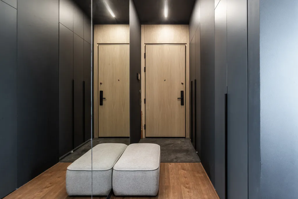 Угловой апартамент с ванной у окна