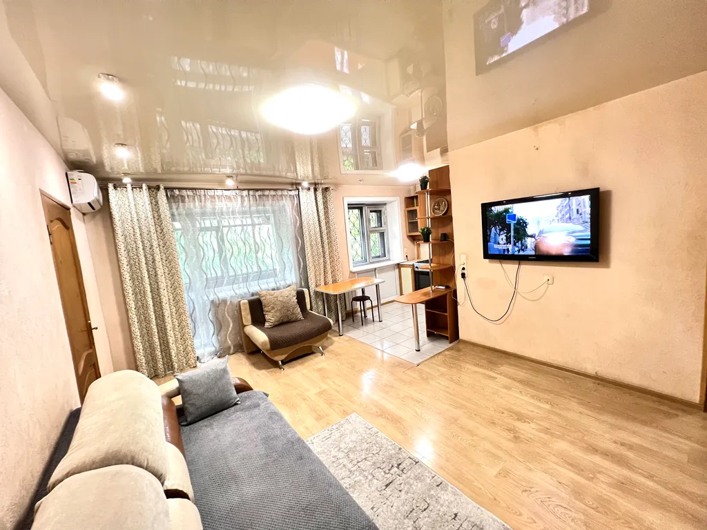 Уютная квартира около ЖД вокзала