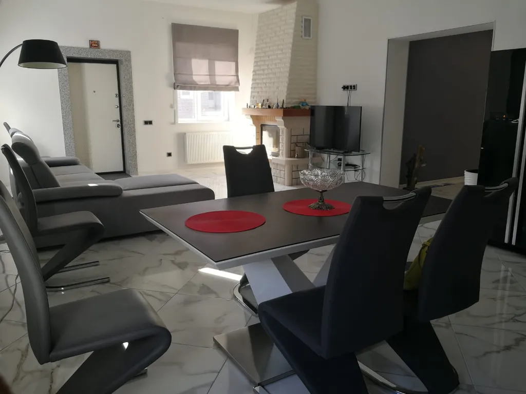 Апартамент в гостевом доме в центре курорта Пионерский