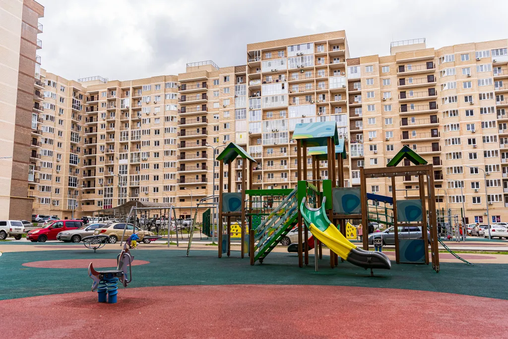 Квартира с видом на горы и город от LetoApart