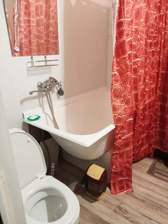 Квартира в центре с отдельным выходом на тихую улицу