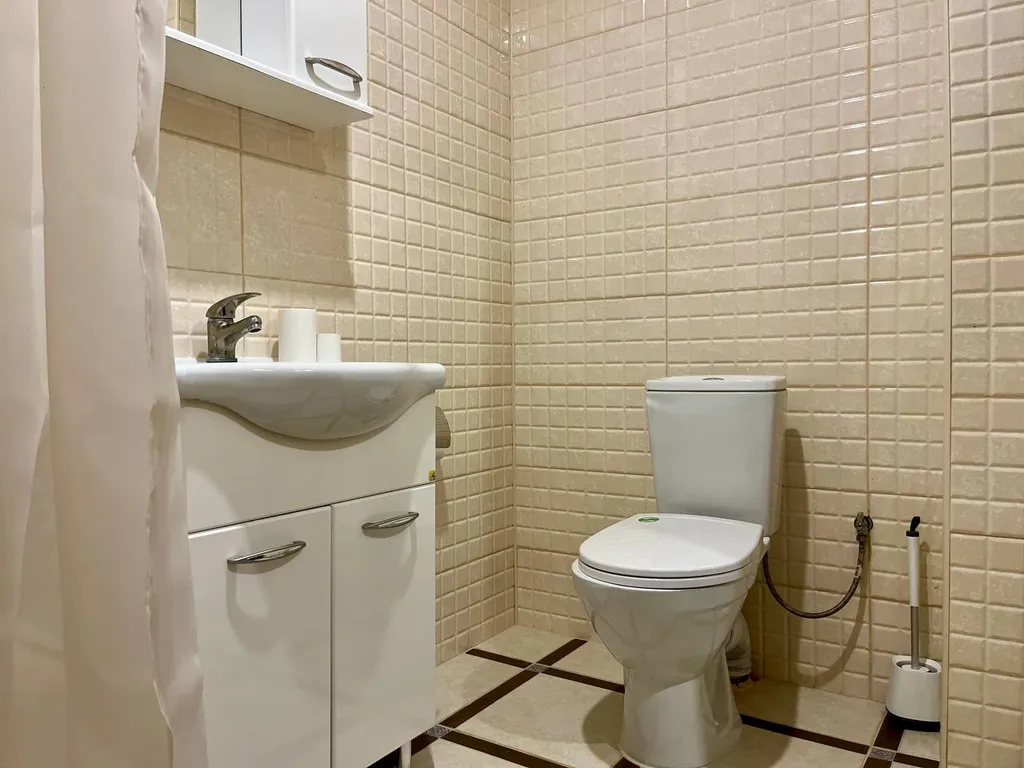 Люкс с балконом с видом на озеро двухкомнатный