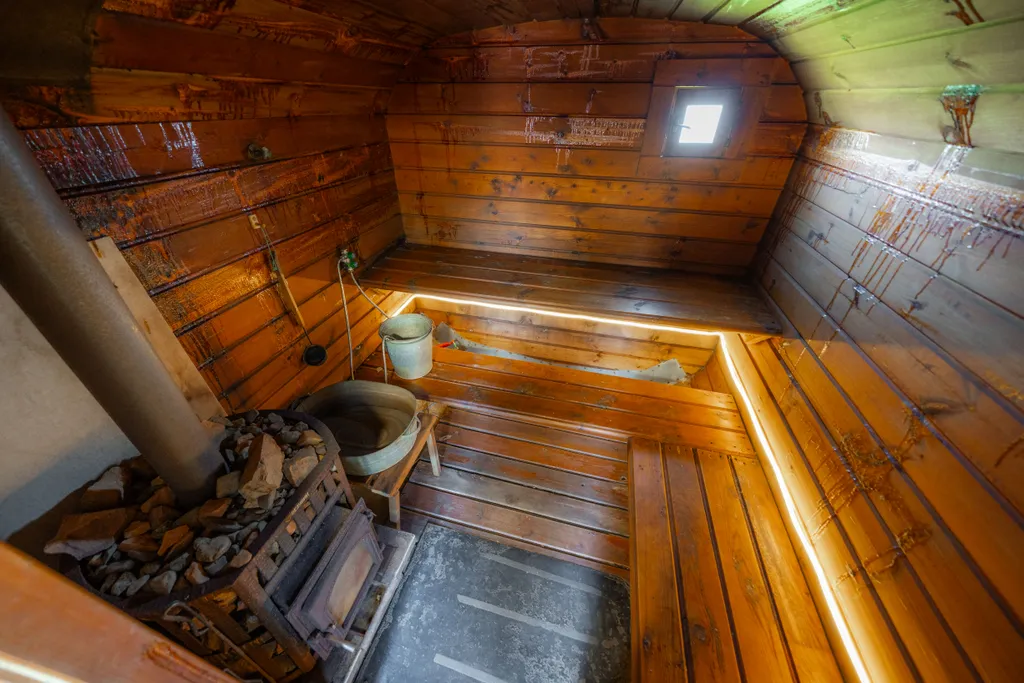 Современный домик с баней