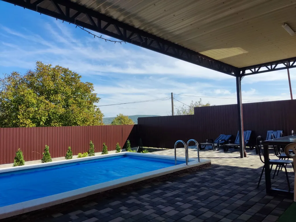 Коттедж с бассейном и баней Михайлов Двор