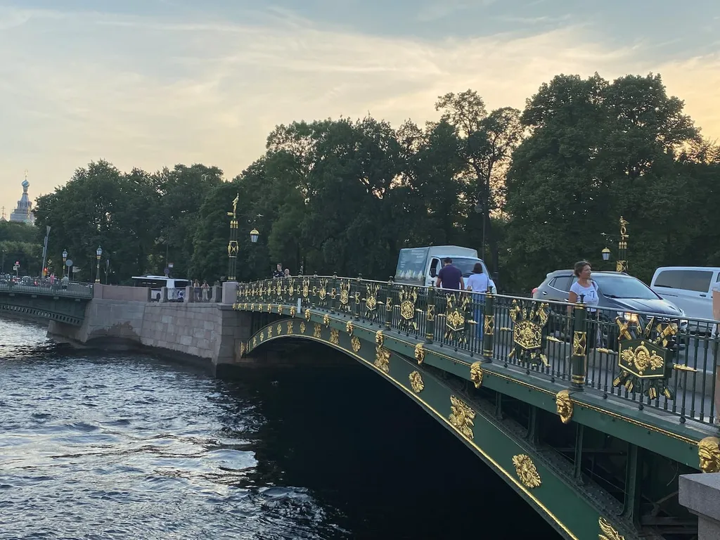 Новая уютная квартира в центре Петербурга