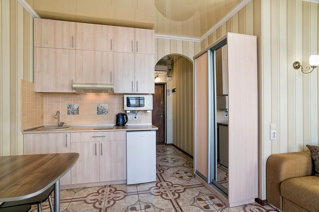 Квартира-студия с панорамным видом на море