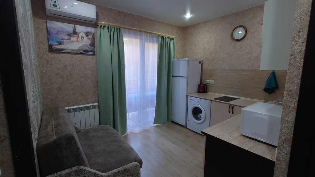 Апартаменты с балконом